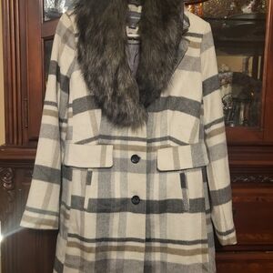 Liz Claiborne Cream and Gray Plaid Pea Coat with Faux Fur Collar